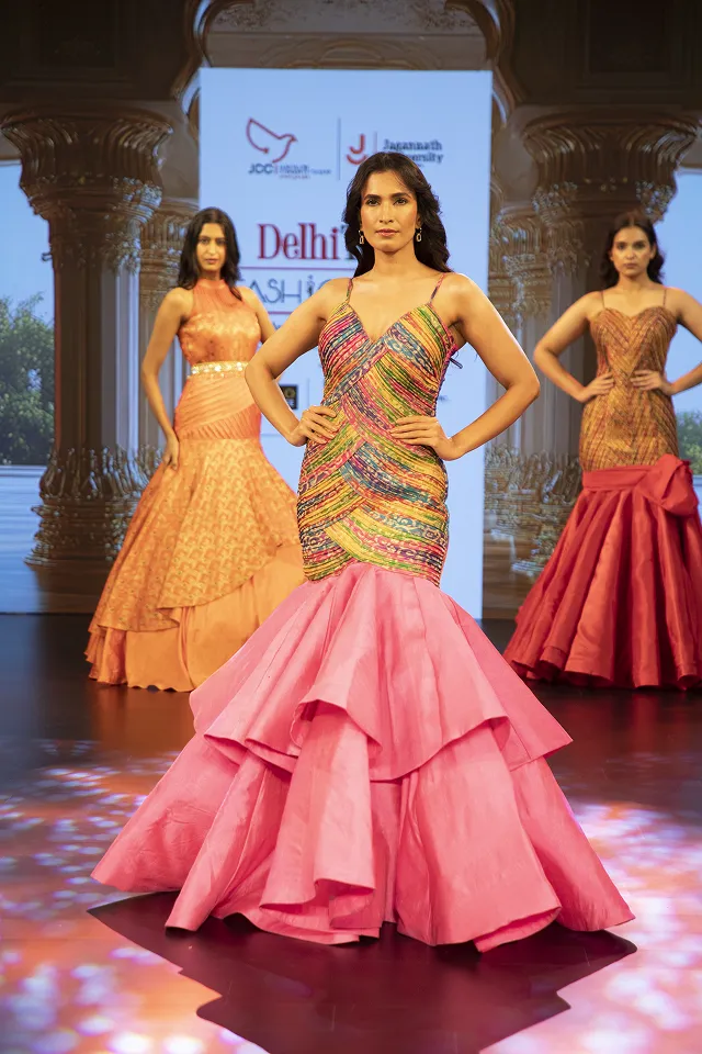 fashion show 2024